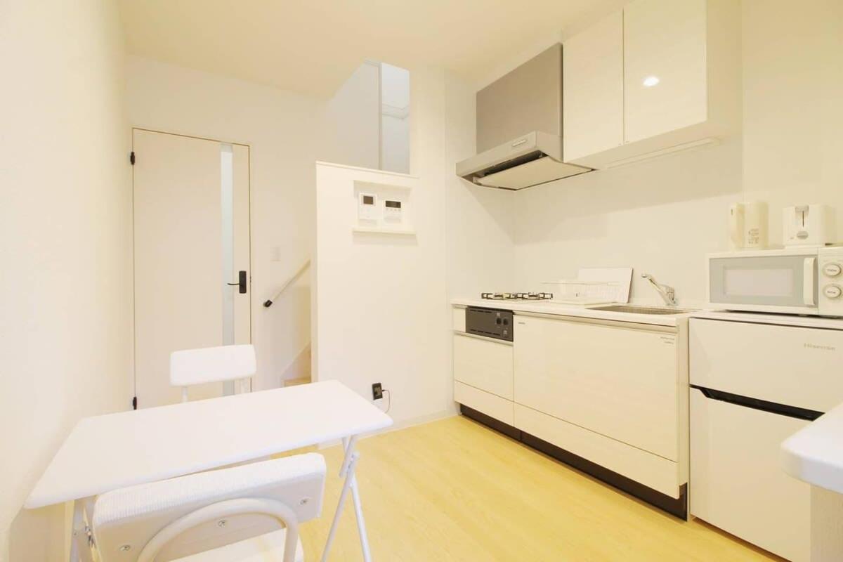 2mins walk Baseball 5mins walk Hiroshima Sta 4ppl Bagian luar foto
